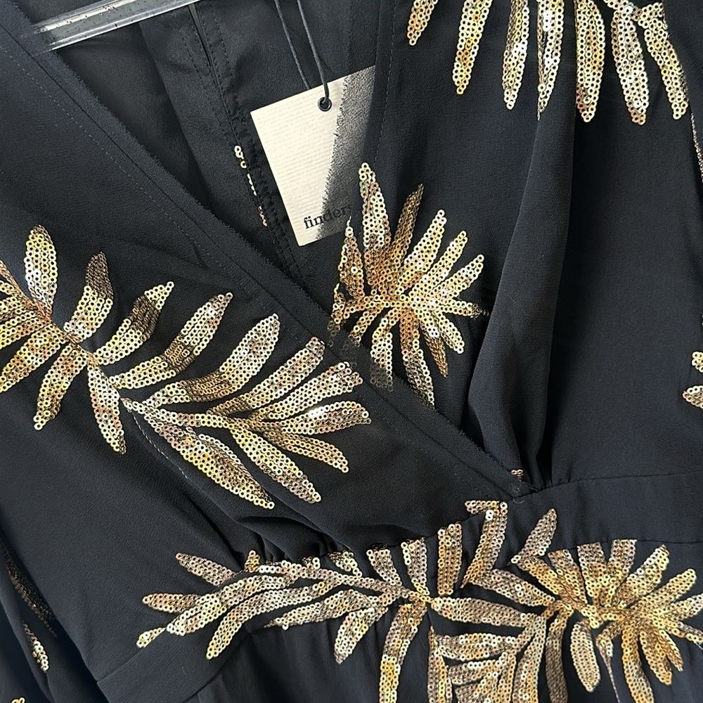 Revolve • Finders Keepers • Black & Gold Romper • Sz 2 • NWT! - Picture 3 of 14